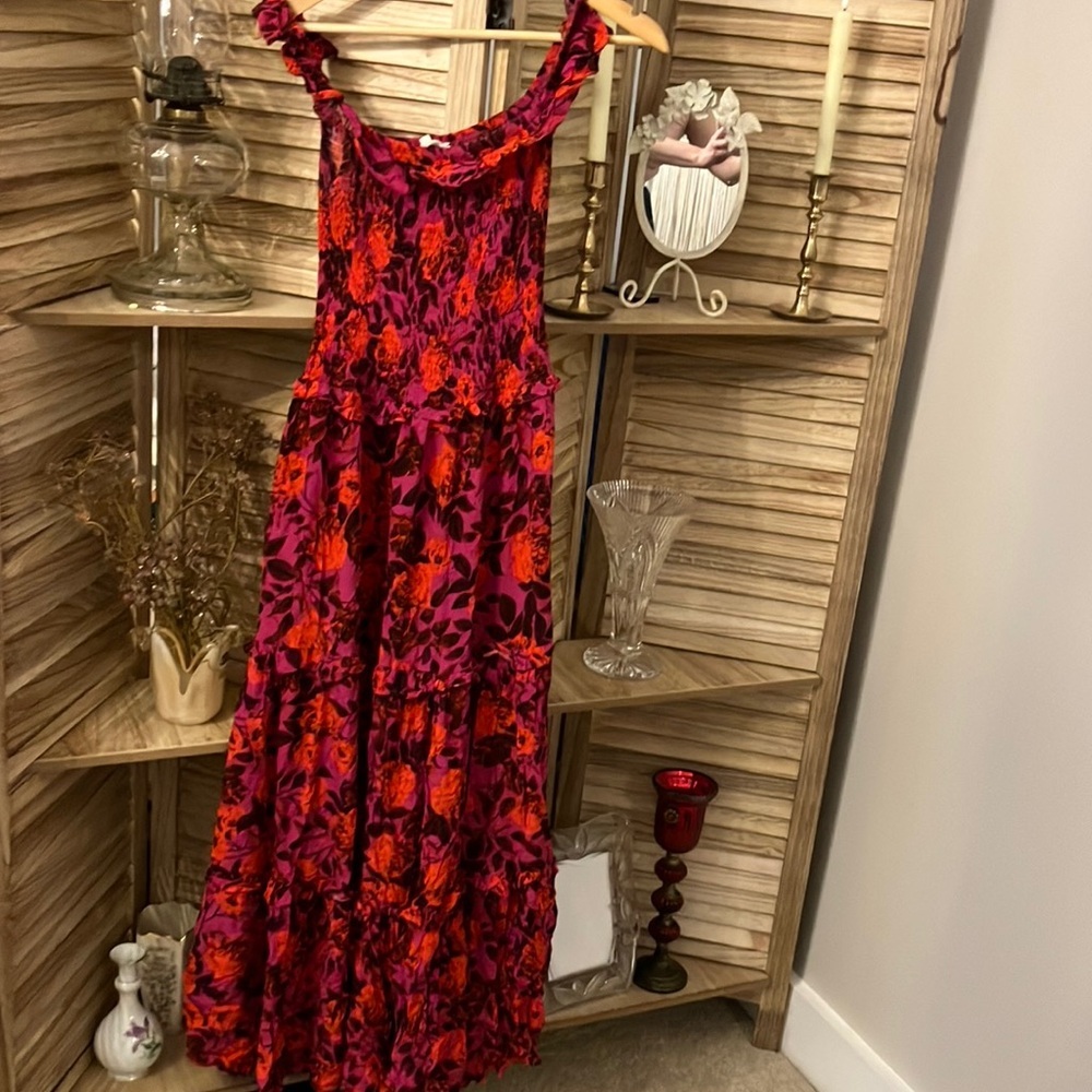 Vibrant Ruffled Floral Maxi Sundress Sz small